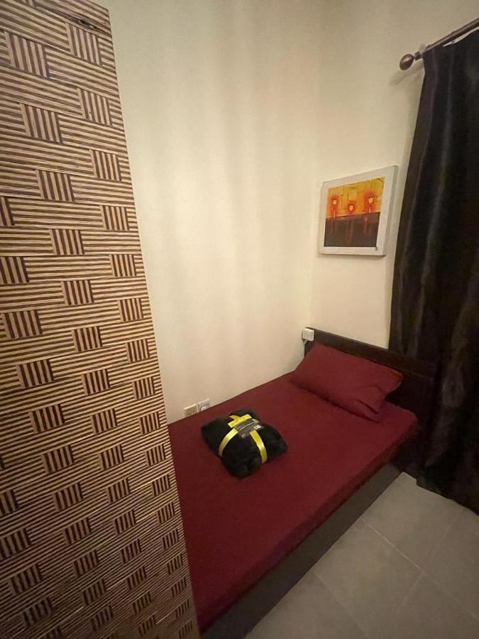 Хостел Dxb Backpackers Executive Дубай Экстерьер фото