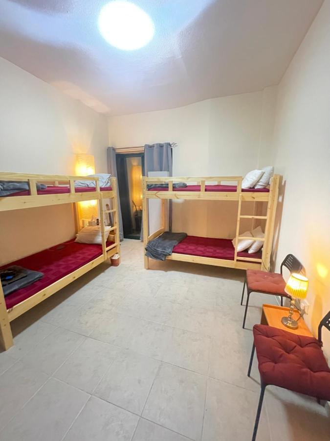 Хостел Dxb Backpackers Executive Дубай Экстерьер фото